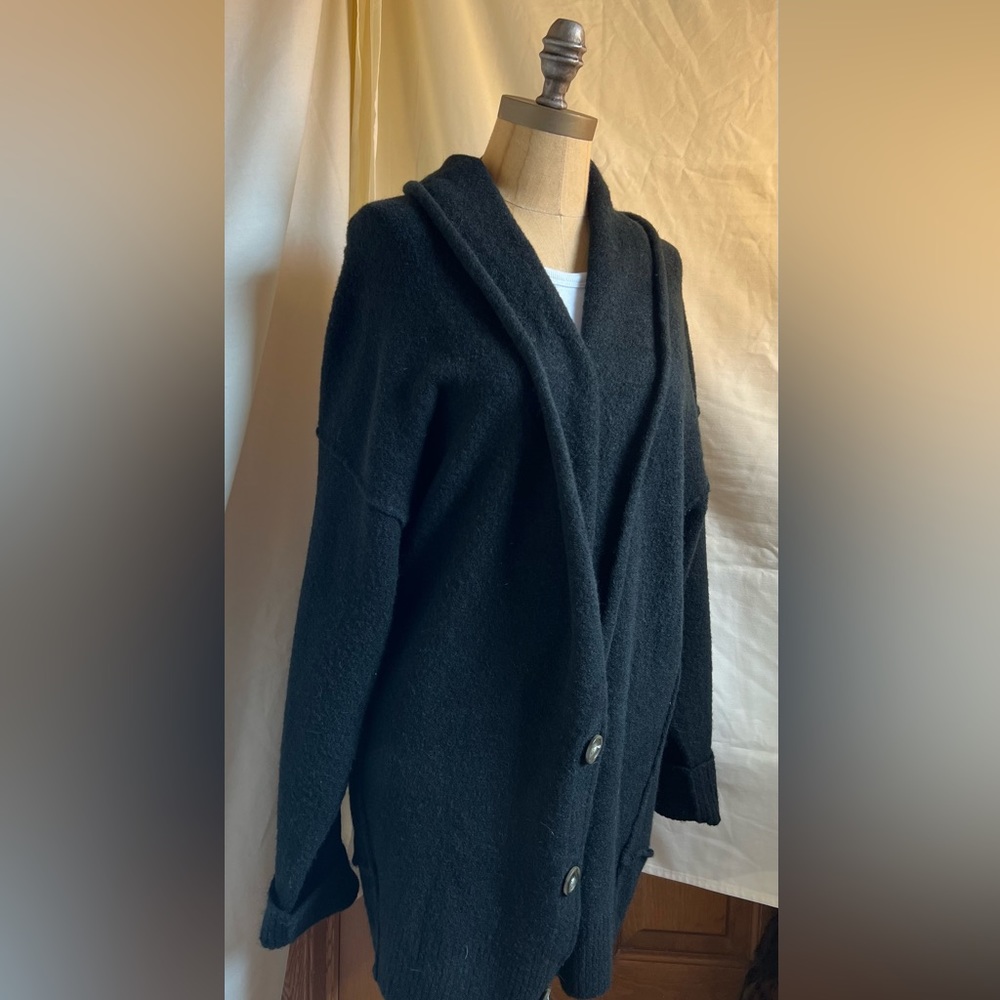 EUC Free People Size SP Eucalyptus cardigan in Academia Black